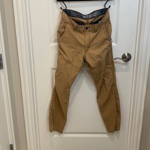 Men's Wrangler ATG Synthetic Utility Pants Sz 42x30